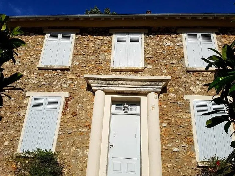 Peinture bâtiment à Saint-Arnoult-en-Yvelines